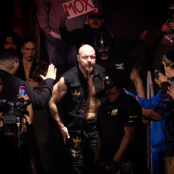 Jon Moxley on the Death Riders and making a marriage work, Renee Paquette discusses the current generation of pro wrestling broadcasters, includes praise for a peer in WWE